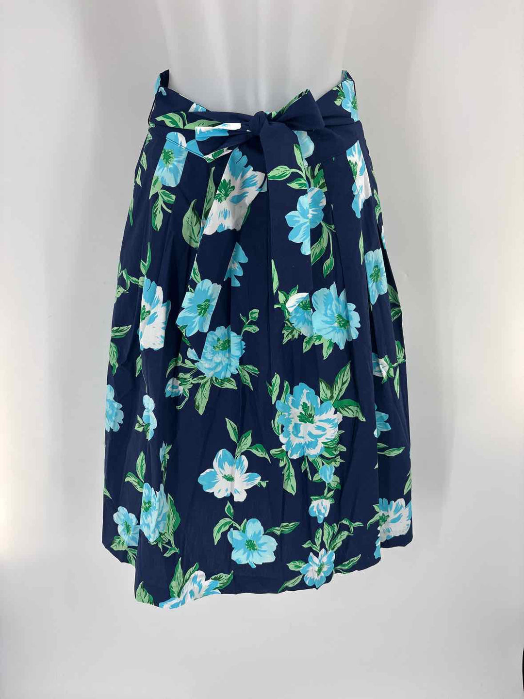 Size 2 Talbots Navy Print Skirt