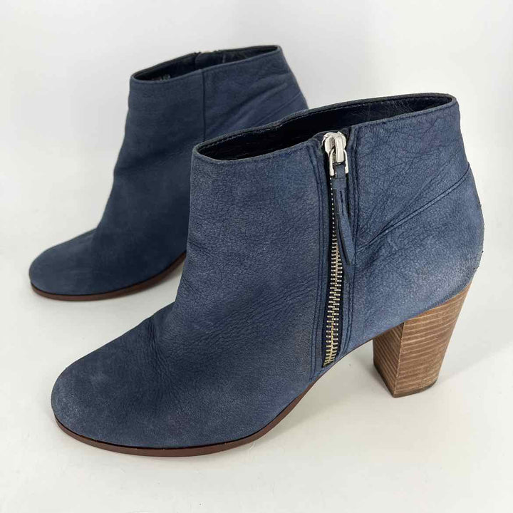 Shoe Size 9.5 Cole Haan Blue Boots