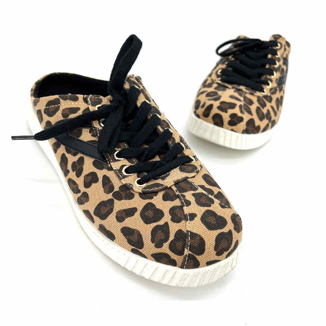 Shoe Size 8 TRETORN Multi-Color Canvas Sneakers