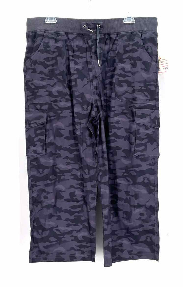 Size 2X Charcoal Pants