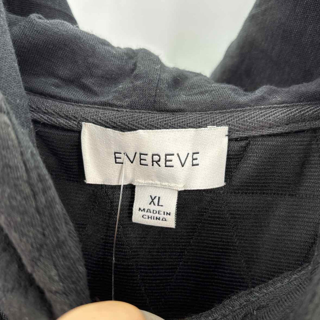 Size XL EVEREVE Black Knit Quilted Shirt
