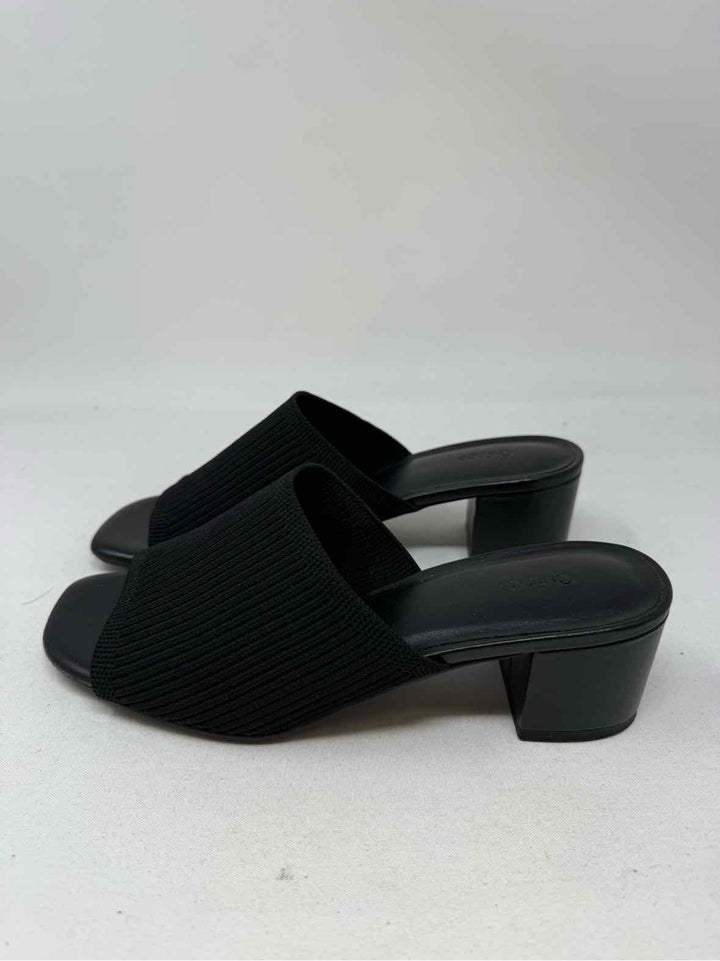 Shoe Size 7 QUINCE Black Mules