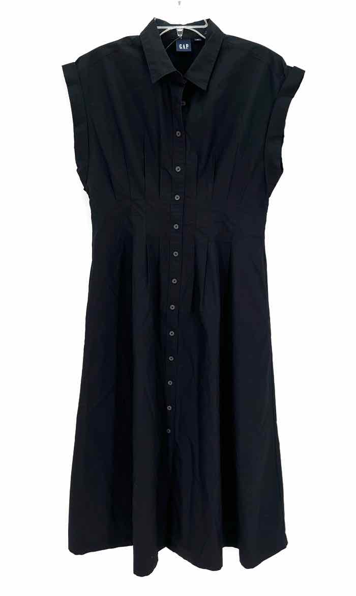 Size M GAP Black Dress