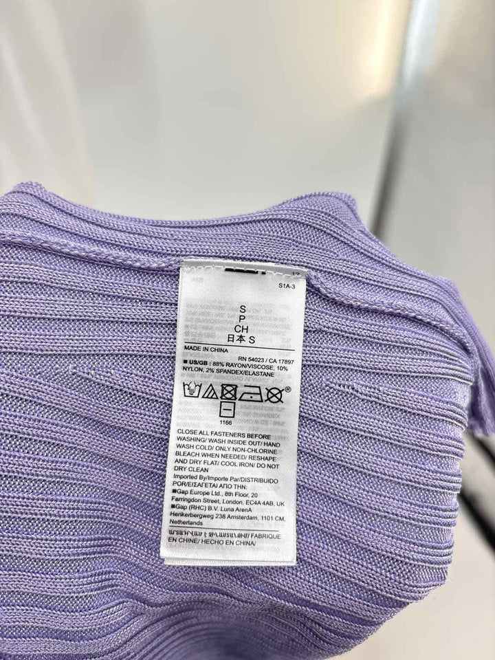 Size S Banana Republic Lavender Knit Cardigan