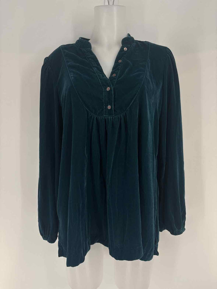Size M Anthropologie Teal Velour Shirt