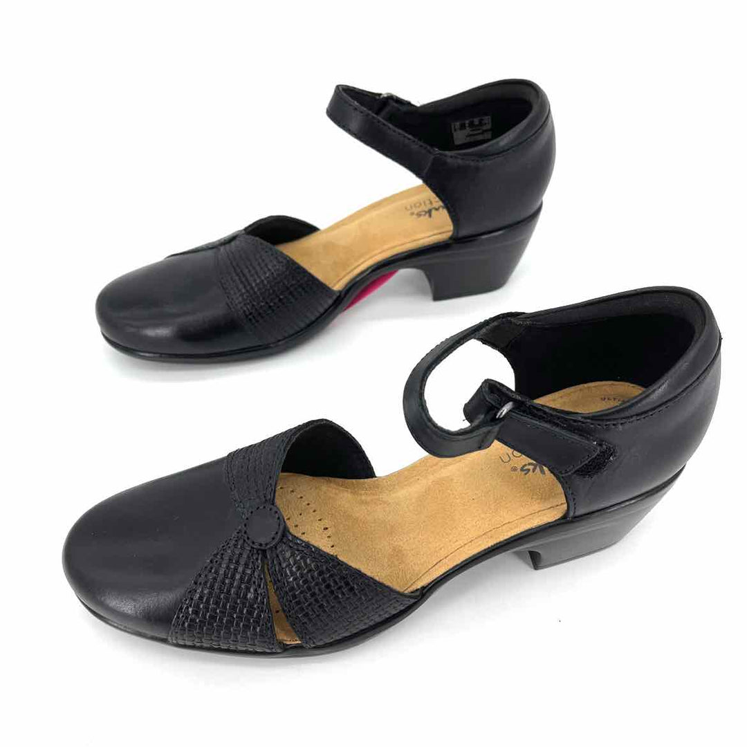 Shoe Size 8 CLARKS Black Leather Heels