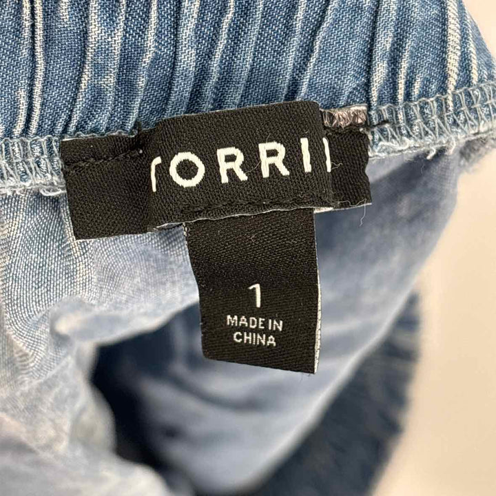 Size 1 Torrid Blue Chambray Dress
