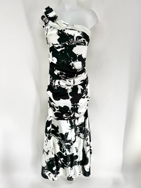 Size 12 BETSY ADAMS Black PROM