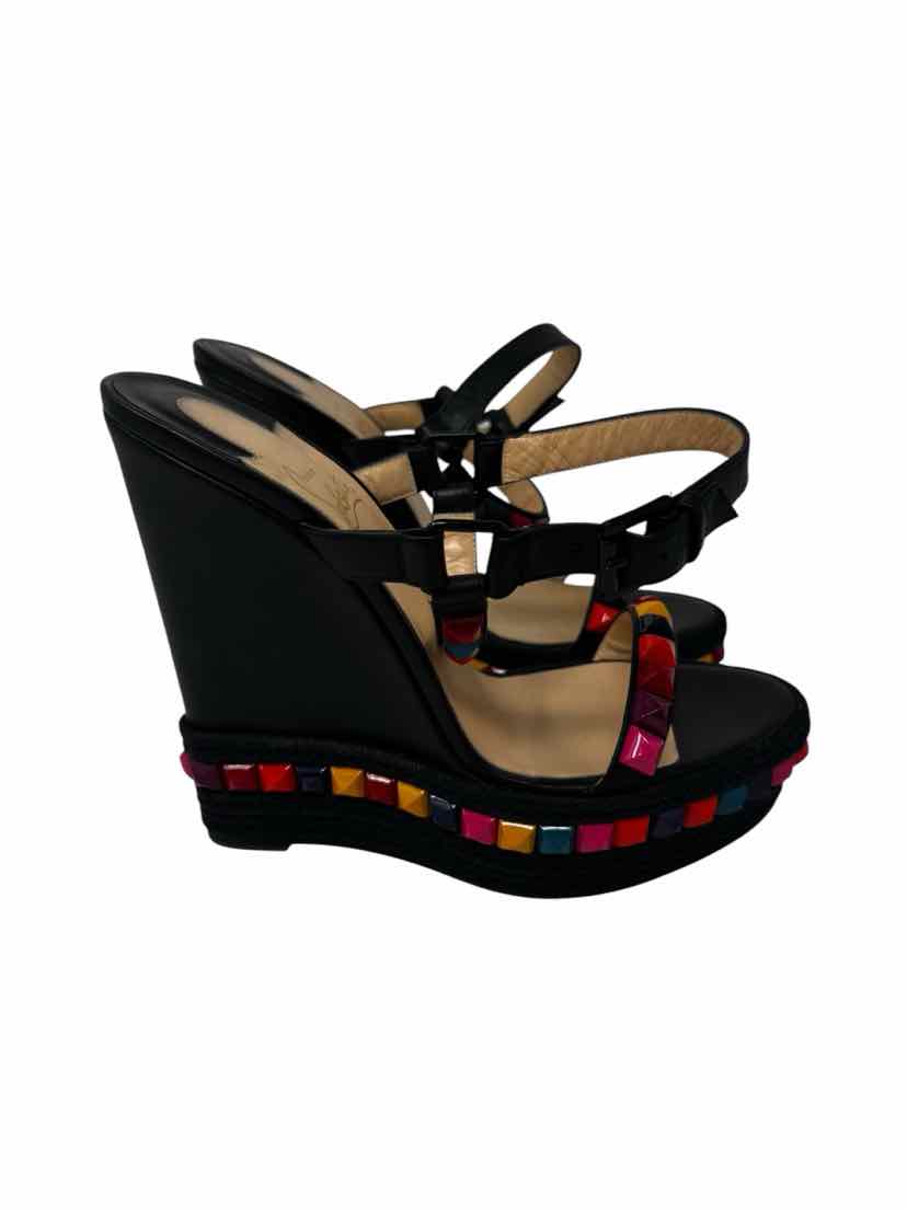 Shoe Size 39 CHRISTIAN LOUBOUTIN Multi-Color Sandals