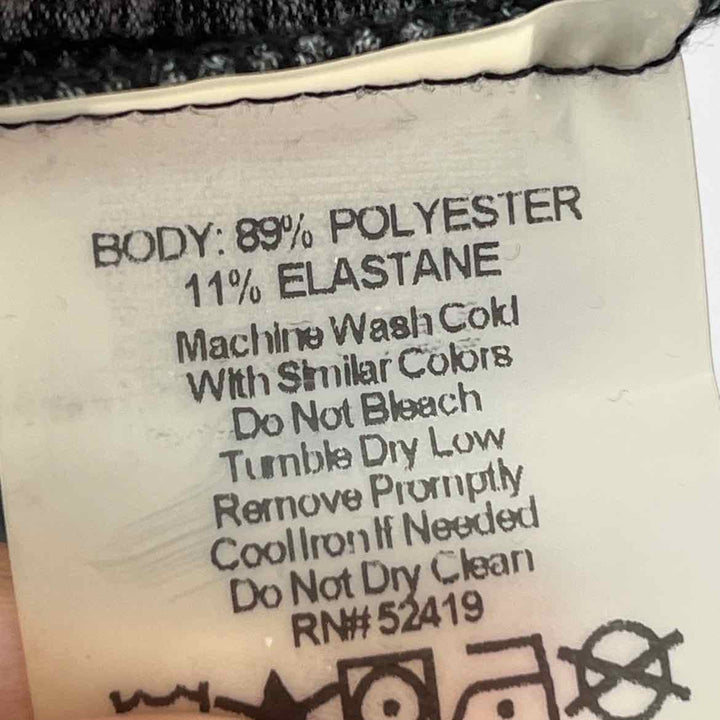 Size M Black/White Shirt