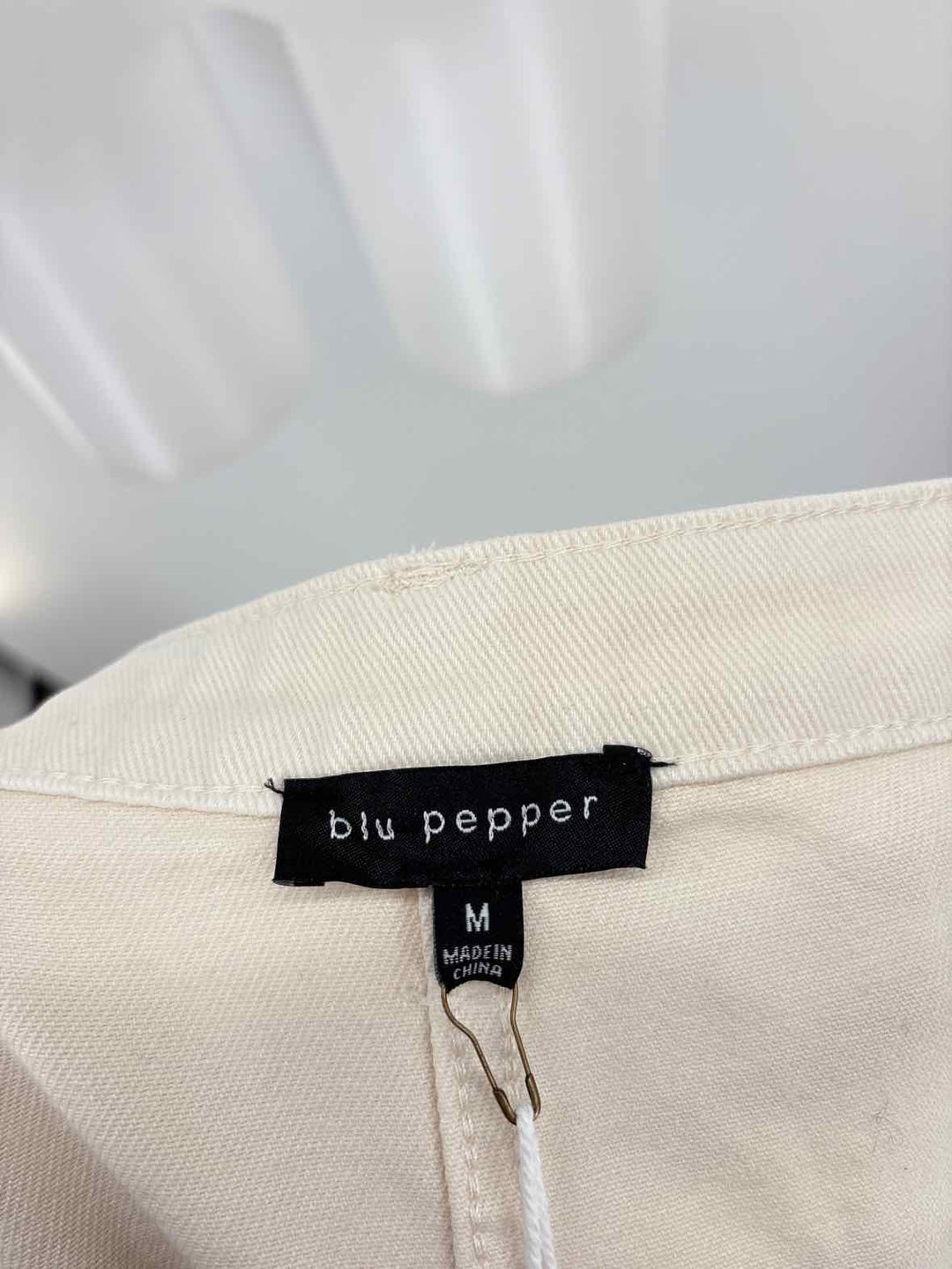 Size M BLU PEPPER Cream Pants