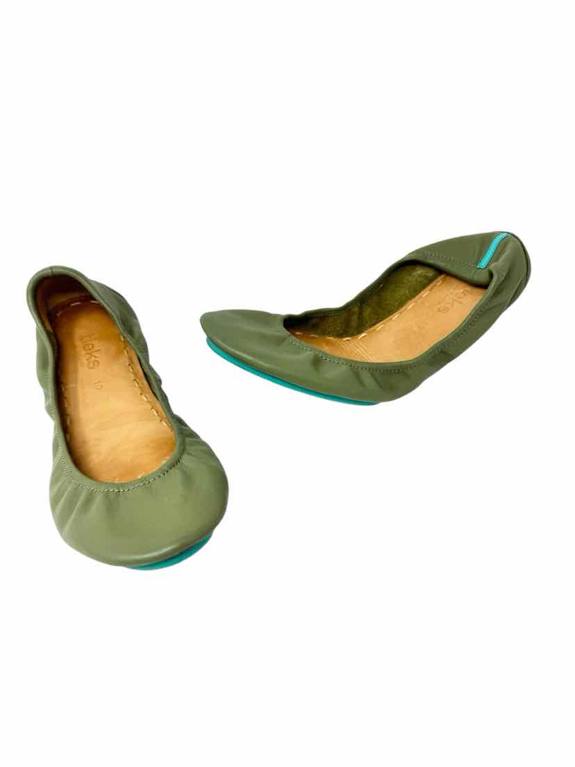 Shoe Size 10 TIEKS Olive Leather Flats
