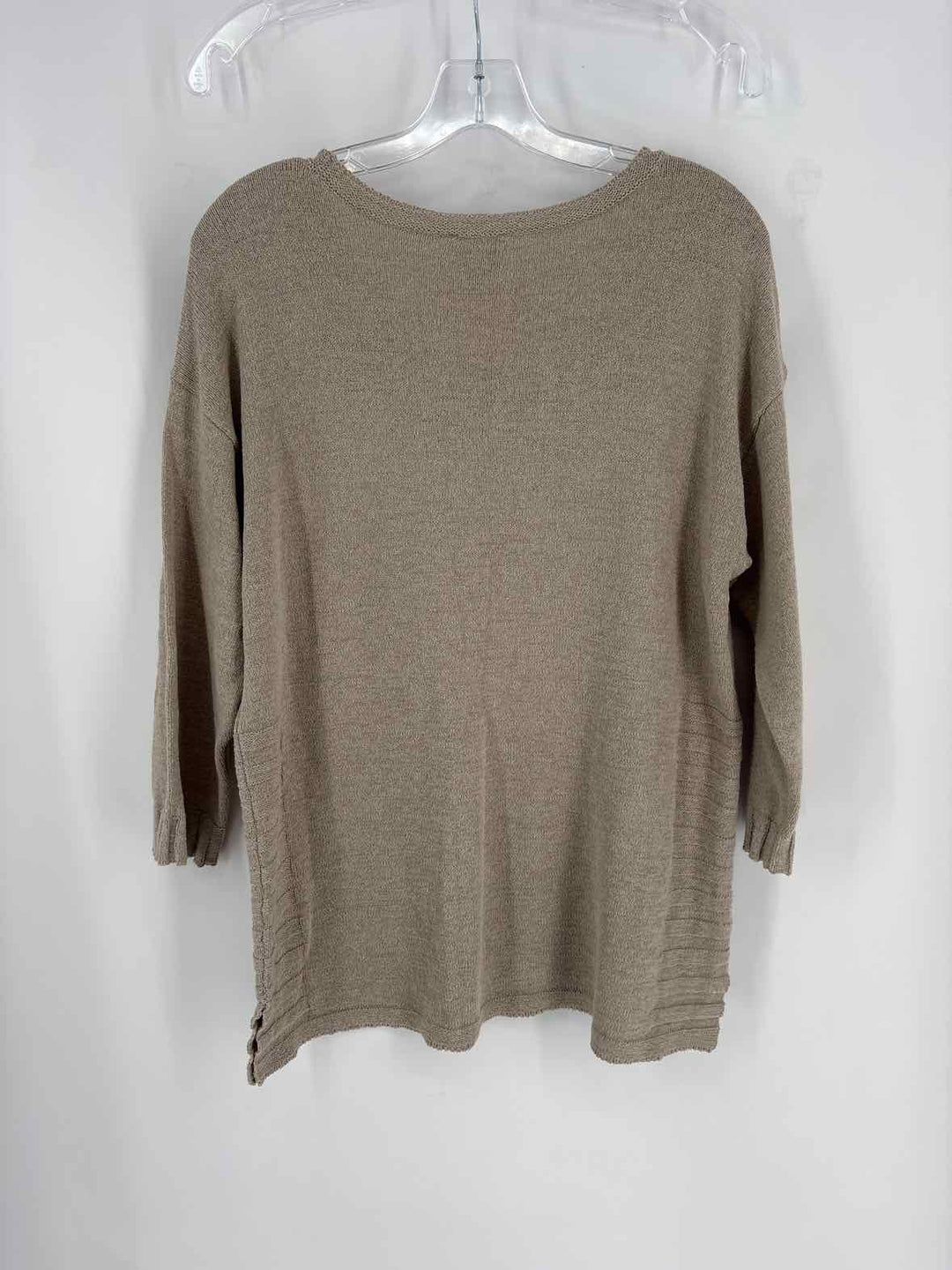 Size M Chico's Tan Sweater
