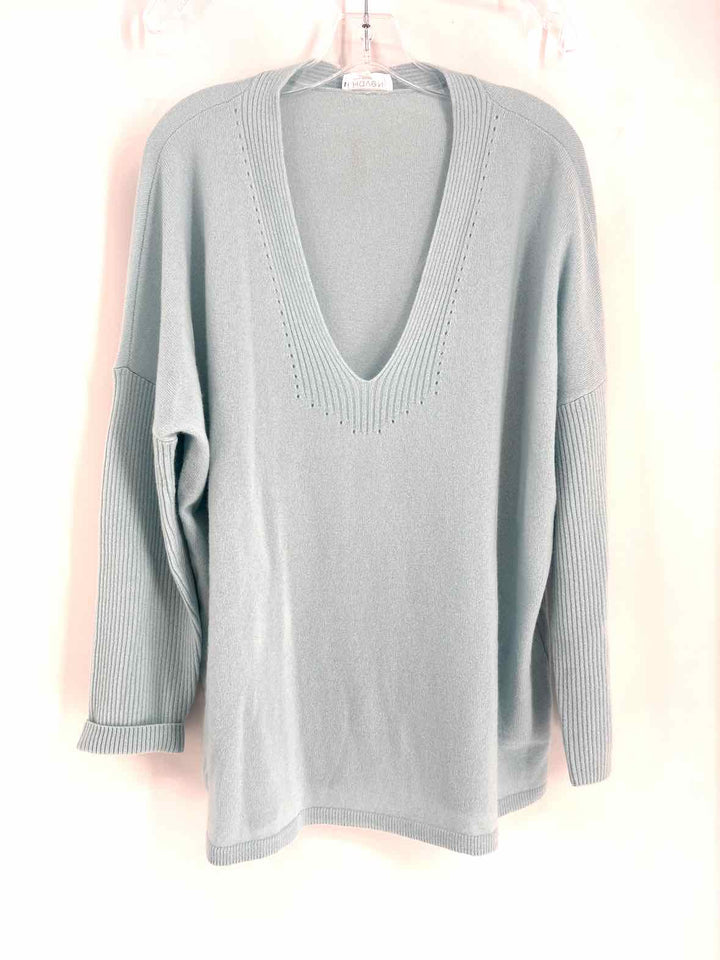 Size XL MINT Cashmere Sweater