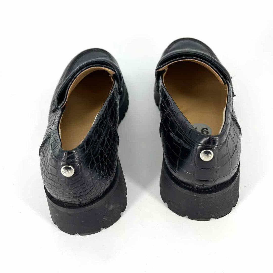 Shoe Size 9.5 Nine West Black Faux Leather Loafers