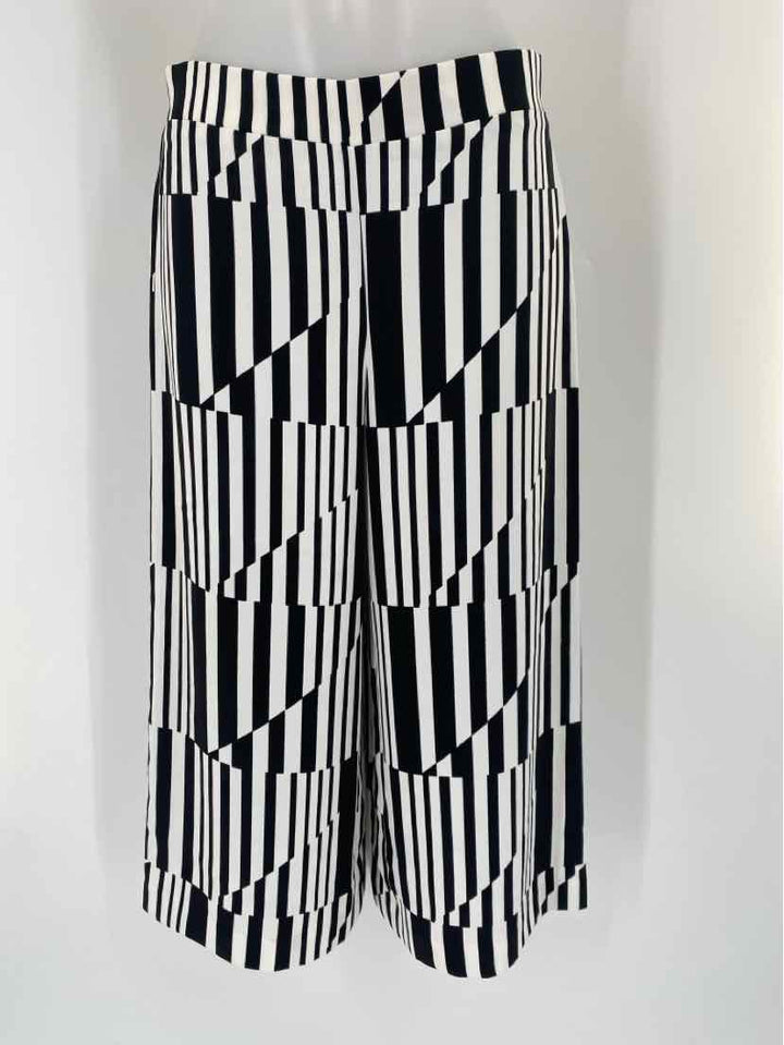 Size S Chico's Black/White Pants