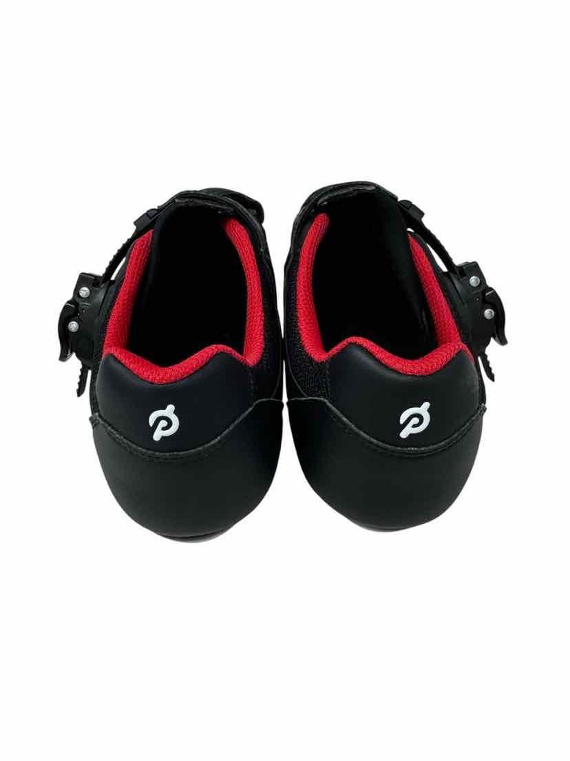 Shoe Size 40 Black Sneakers