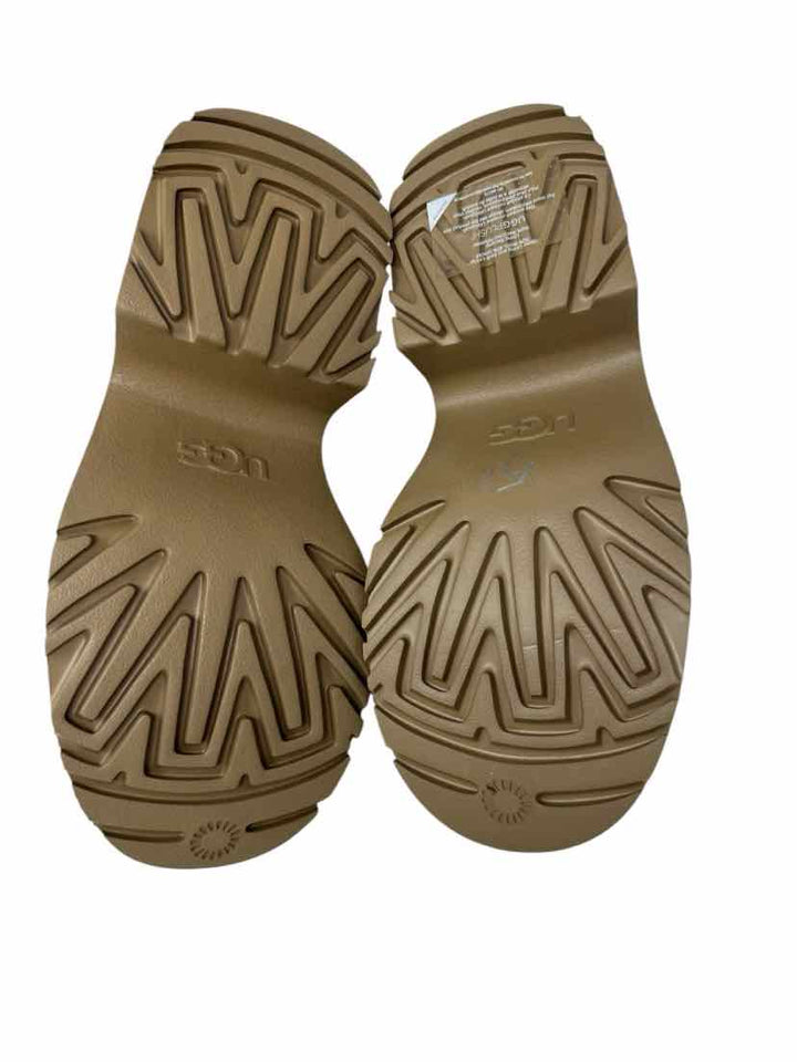 Shoe Size 9 Ugg Tan Suede Boots