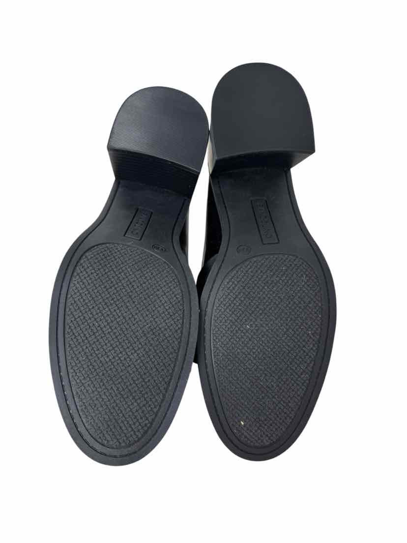 Shoe Size 10 Bandalino Black Loafers