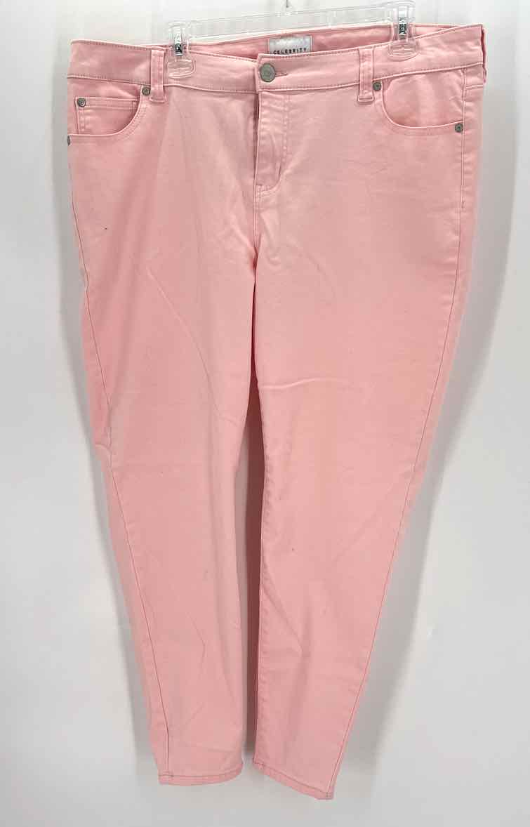 Size 1X Celebrity Pink Pink Pants