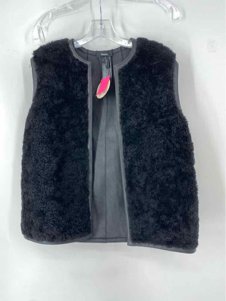 Size S THEORY Black Vest