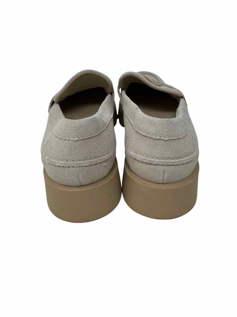 Shoe Size 7 Dolce Vita Tan Suede Loafers