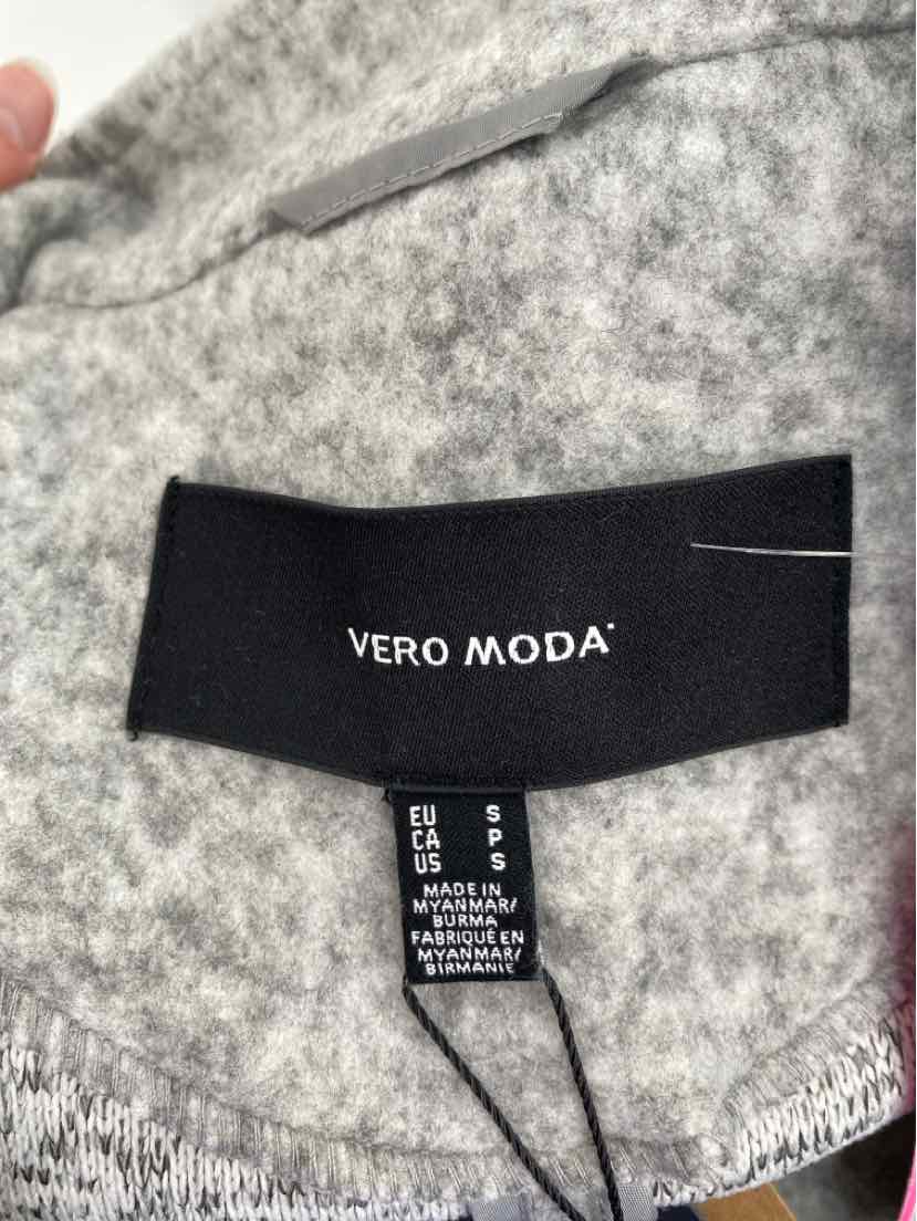 Size M VERO MODA Gray Jacket