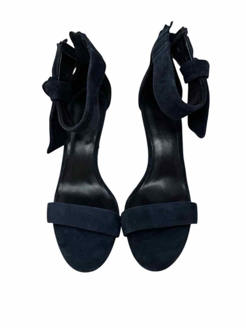 Shoe Size 8.5 Banana Republic Navy Suede Sandals