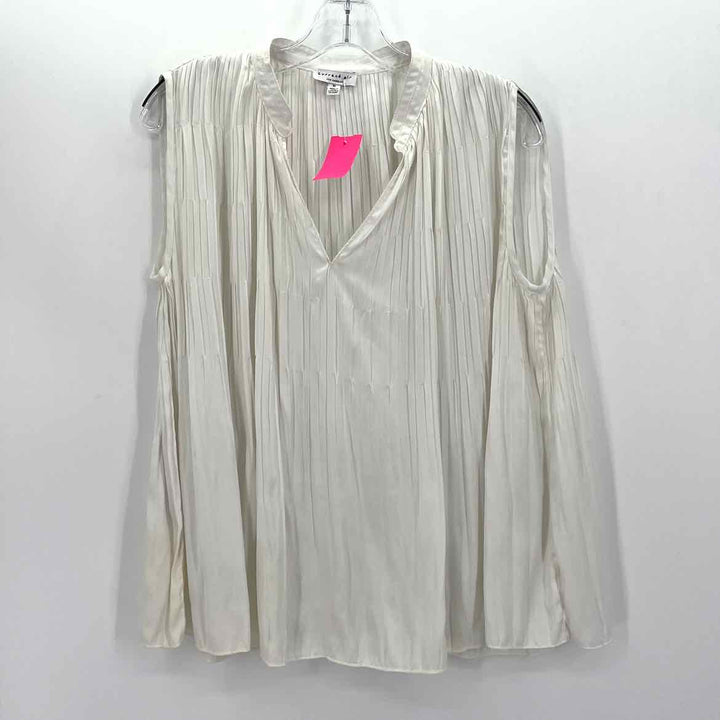 Size M CURRENT AIR White Shirt