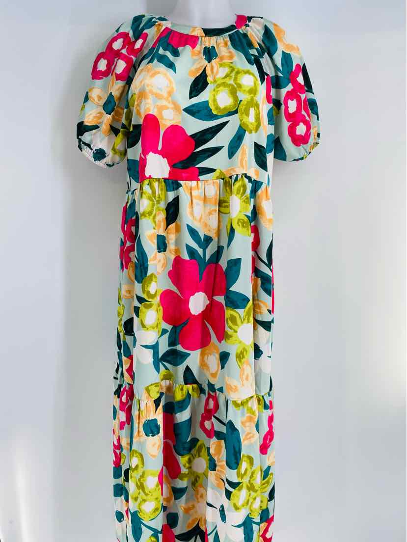 Size M TCEC Green Print Dress