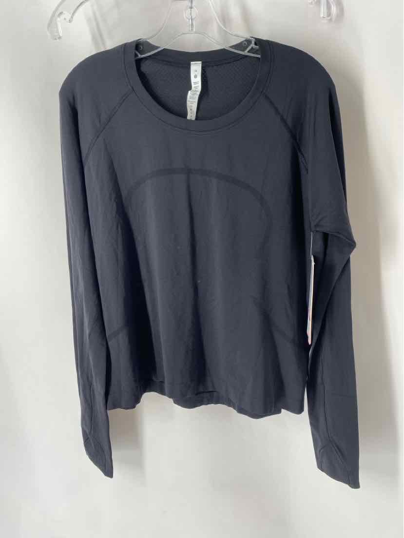Size 14 Lululemon Black Shirt