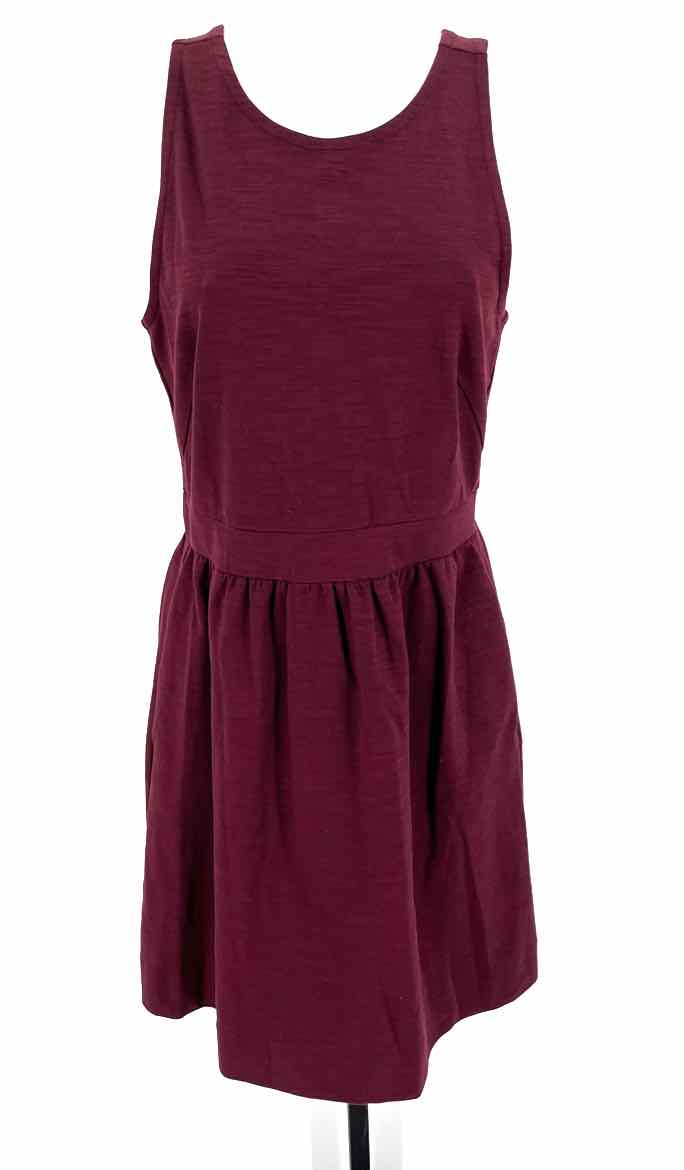 Size M MADEWELL Burgundy Dress