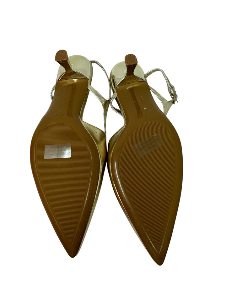 Shoe Size 8 ROUGE Gold Pumps