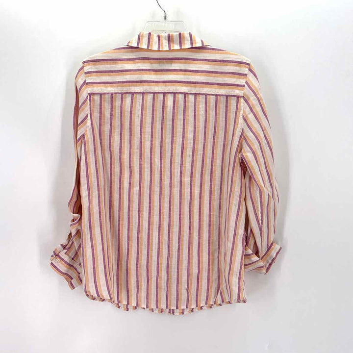 Size 6 Chico's White Shirt