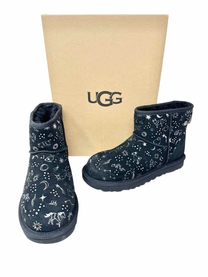 Shoe Size 6 Ugg Black Boots