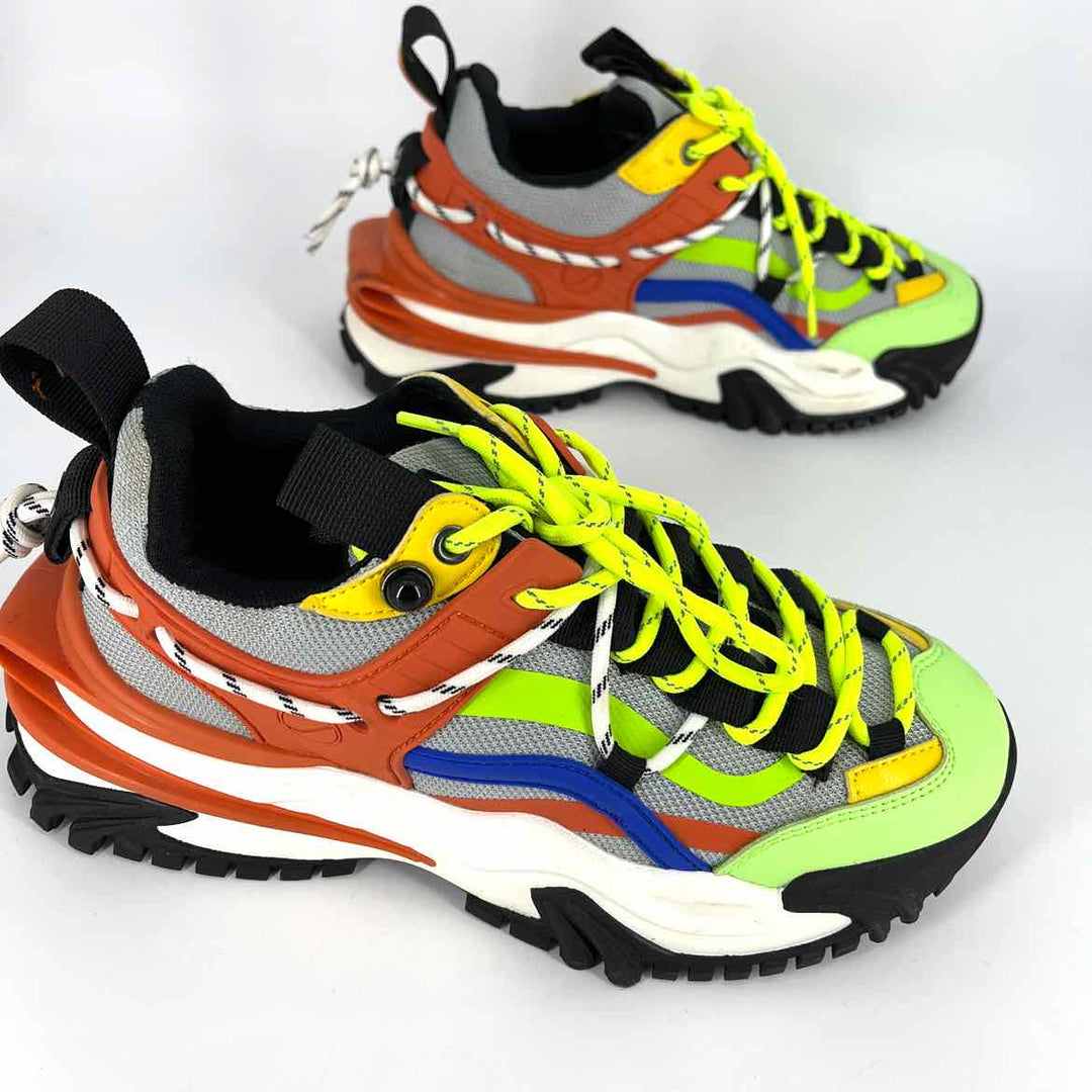 Shoe Size 5.5 Multi-Color Sneakers