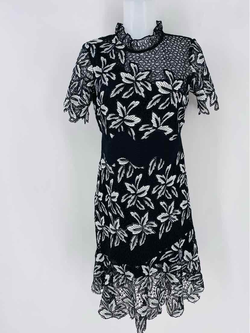 Size 6 Black/White Dress