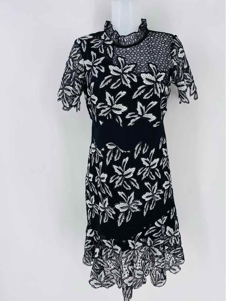 Size 6 Black/White Dress
