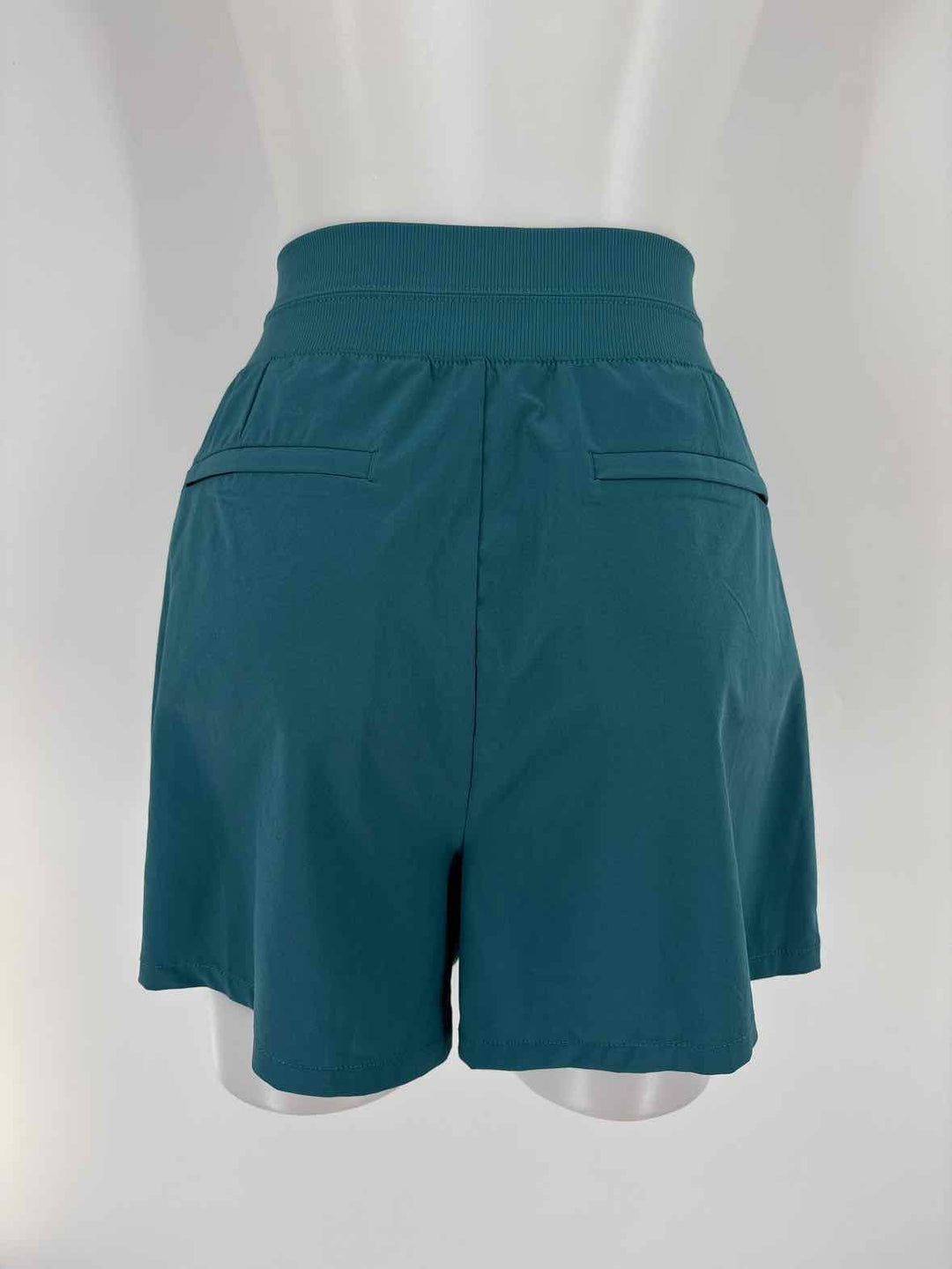 Size 16 Athleta Green Shorts
