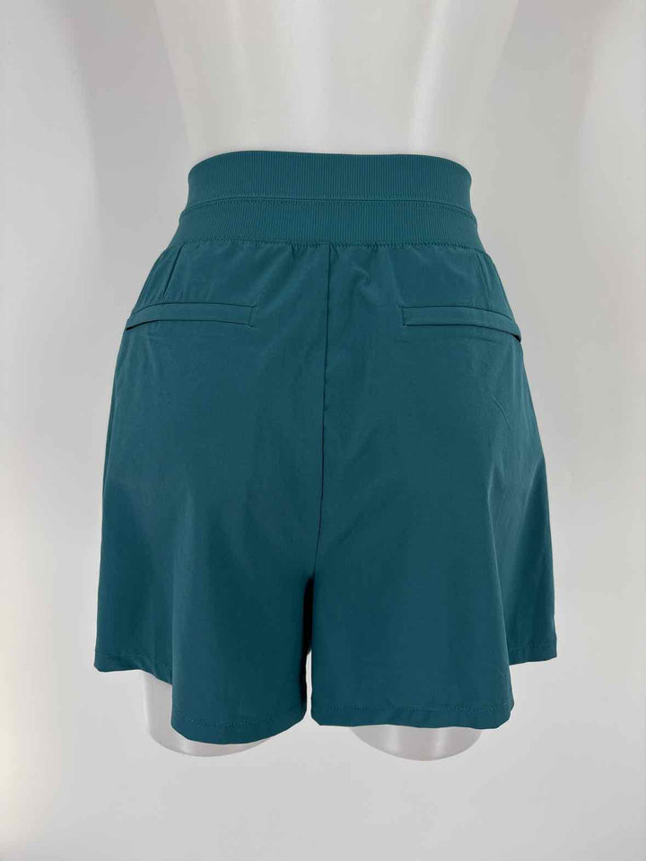 Size 16 Athleta Green Shorts