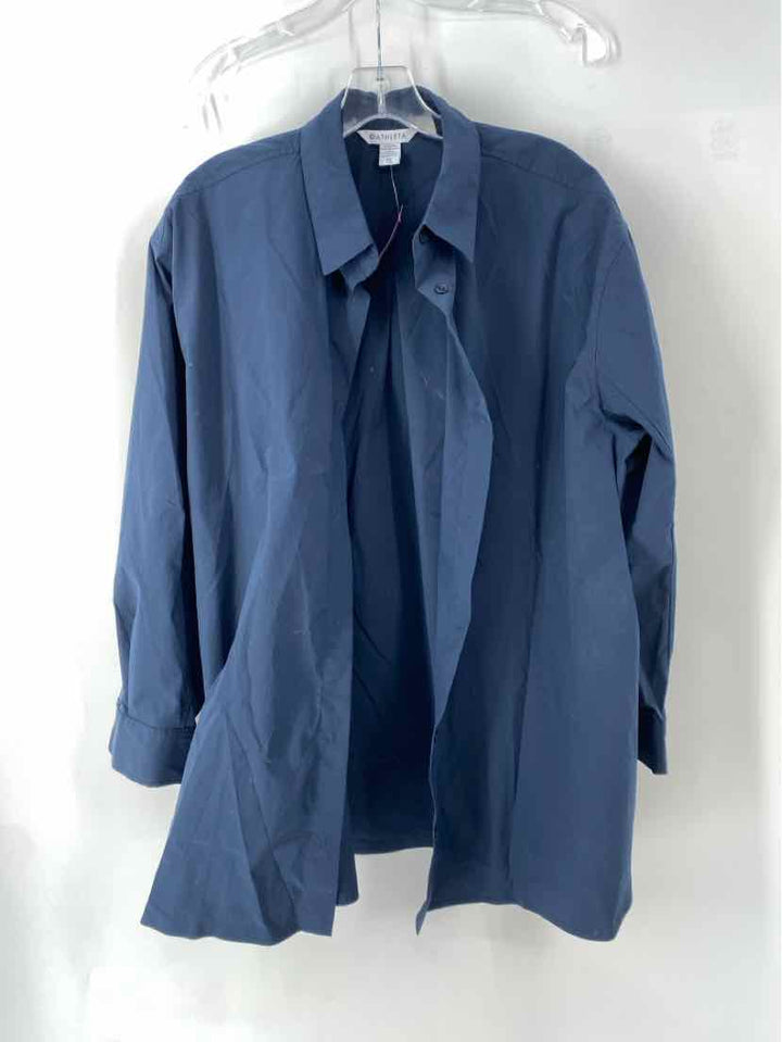 Size XL Athleta Navy Shirt
