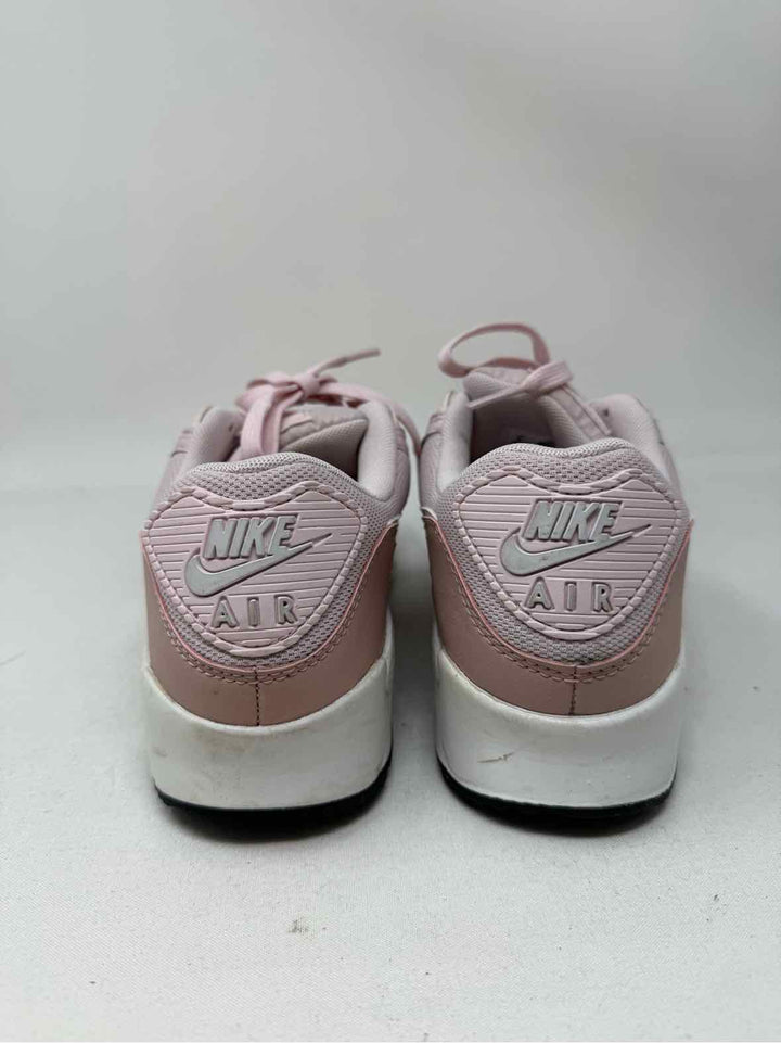 Shoe Size 8 Nike Pink Sneakers