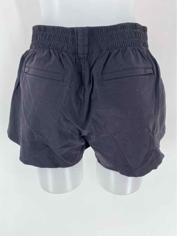 Size 6 Athleta Black Shorts