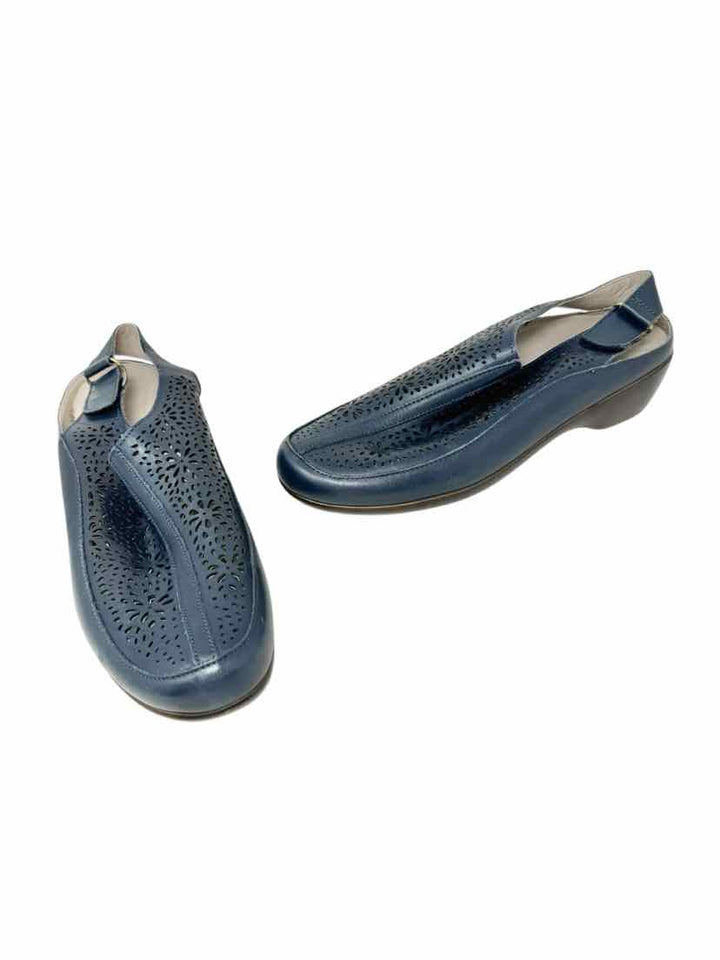 Shoe Size 10 EASY SPIRIT Navy Leather Flats