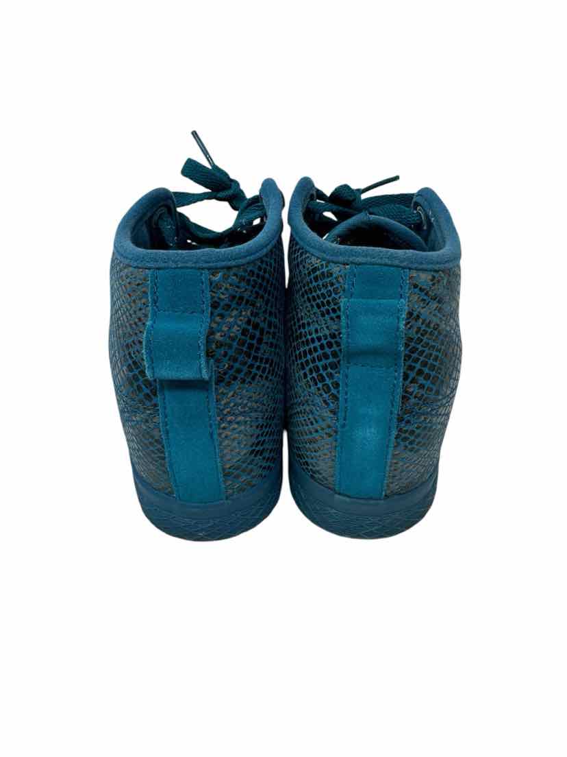 Shoe Size 7 Adidas Blue Sneakers