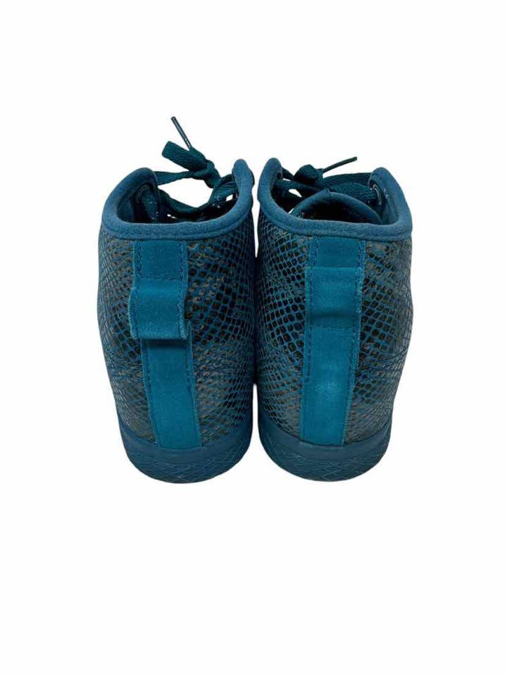 Shoe Size 7 Adidas Blue Sneakers