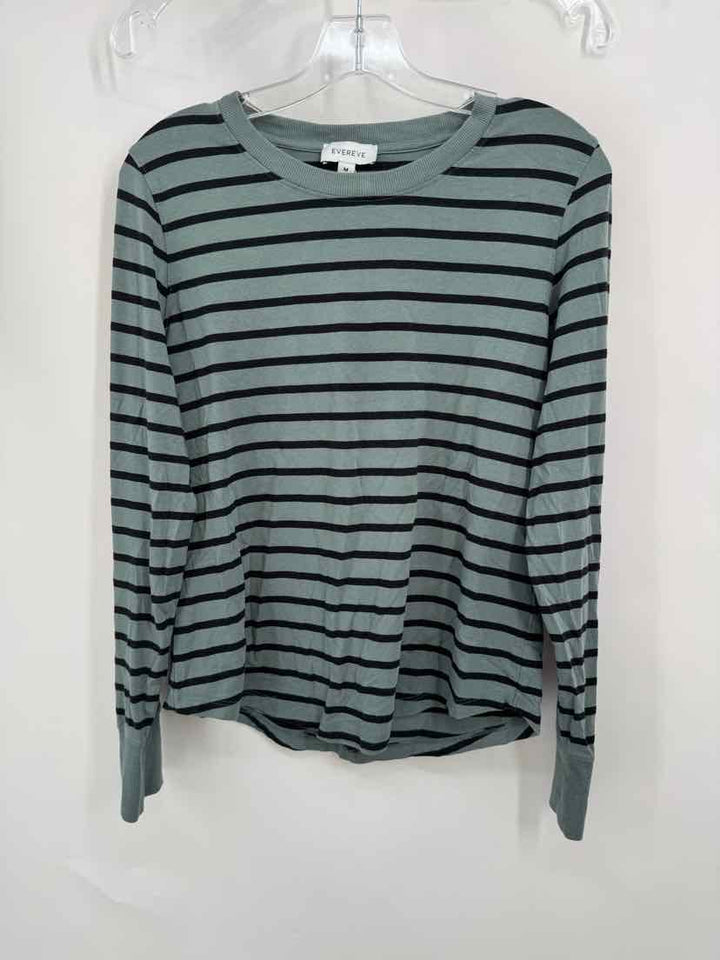 Size M EVEREVE Green Sweater