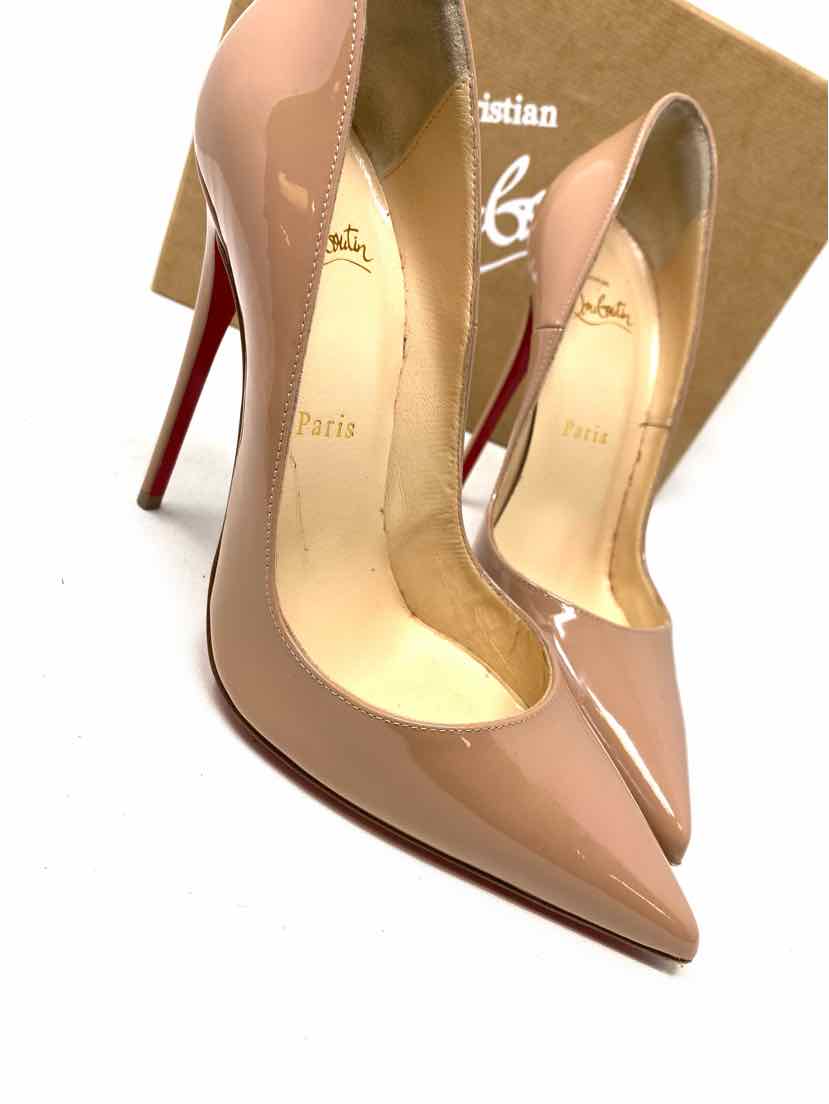 Shoe Size 37 CHRISTIAN LOUBOUTIN Beige PATENT Luxury - Pumps