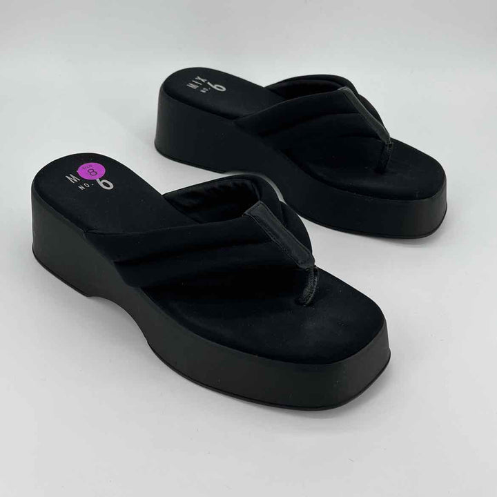 Shoe Size 8 Gianni Bini Black PATENT Sandals