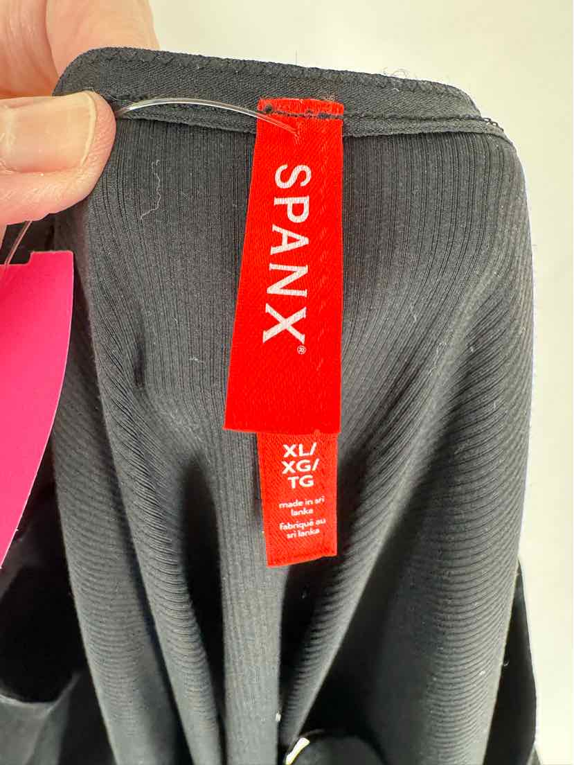 Size XL SPANX Black Shirt